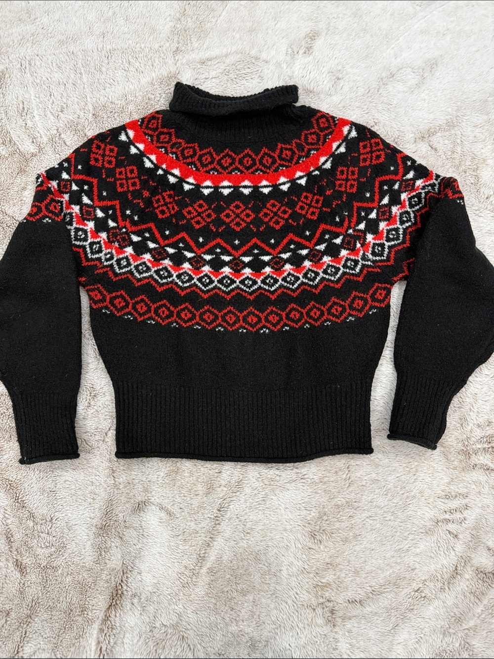 Forever 21 Black Red and White Fair Isle Turtleneck Sweater
